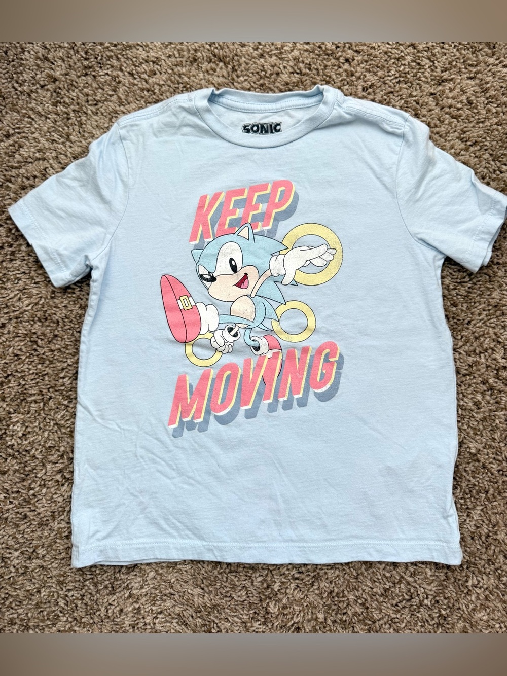 Sonic the Hedgehog Keep Moving Graphic T-Shirt Kids Size Medium 8